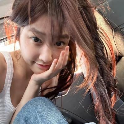 5个吓鬼的少年